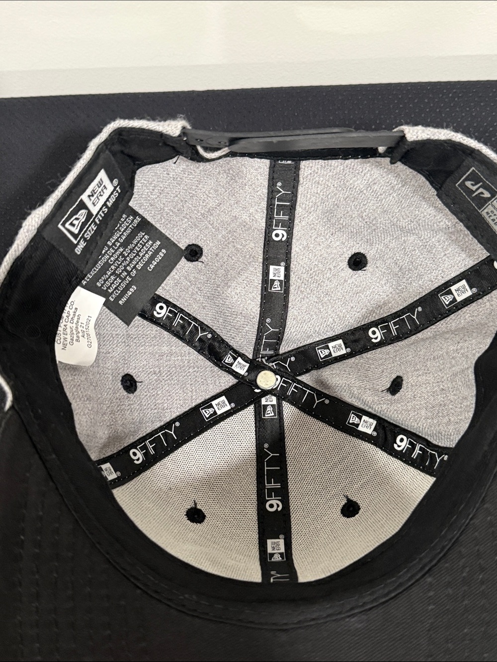 New Era x Dude Perfect Gray Heather and Black Flat-Brim Snapback Hat - Picture 9 of 11